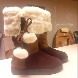 Women's Airwalk faux fur lined boots